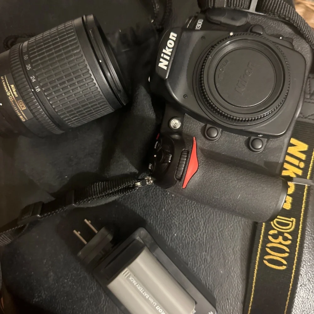 Nikon D300 camera and accessories